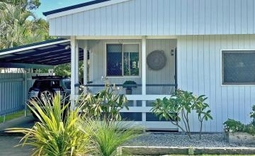 A Beach Baby Holiday House, North Stradbroke Island - Straddie Sales & Rentals