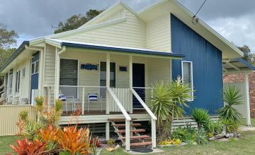 Alegana Holiday House, North Stradbroke Island - Straddie Sales & Rentals